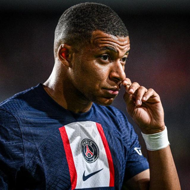 1665503072775073821.png 爱游戏体育官网-姆巴佩叕思动,牵扯坎波斯,全透明巴黎无奈更无能?